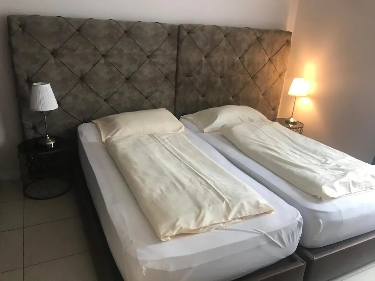 Baynunah Suites Aparthotel ミュンヘン ドイツ