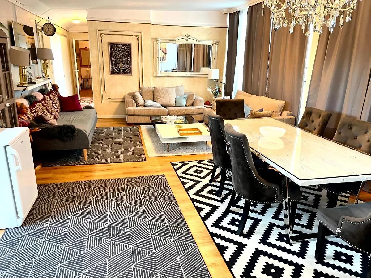 Baynunah Suites Aparthotel ミュンヘン