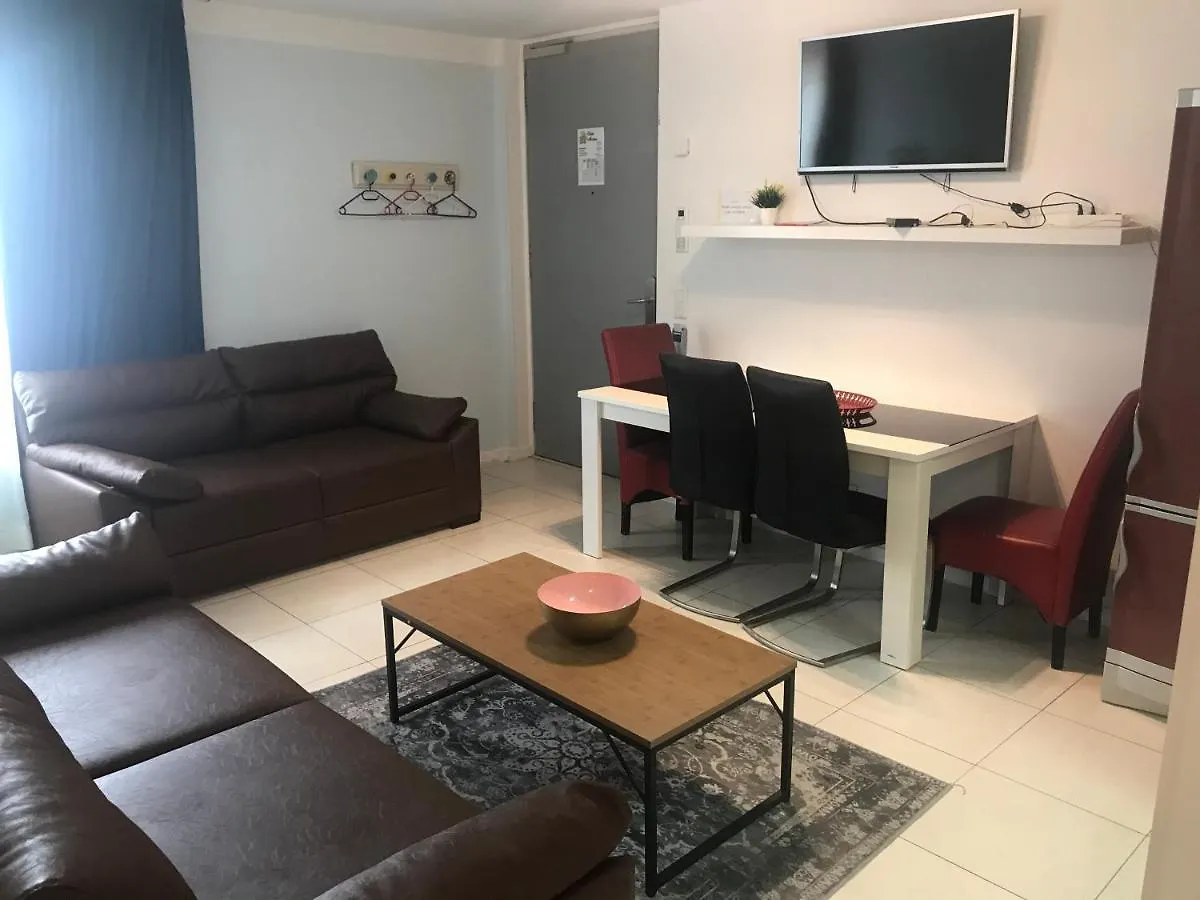Baynunah Suites Aparthotel Monaco di Baviera